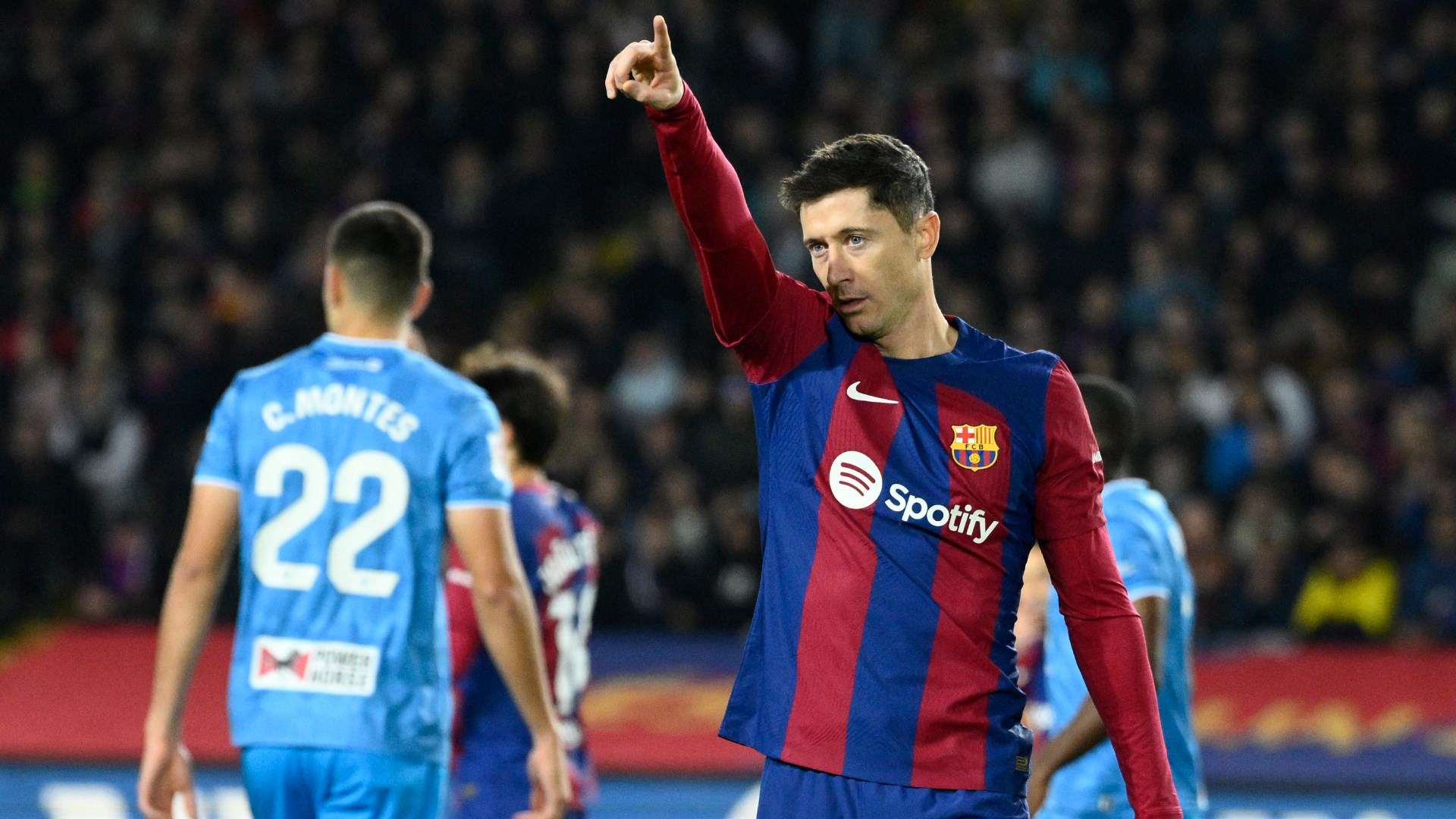 Robert Lewandowski Barcelona Almeria La Liga 2023-24