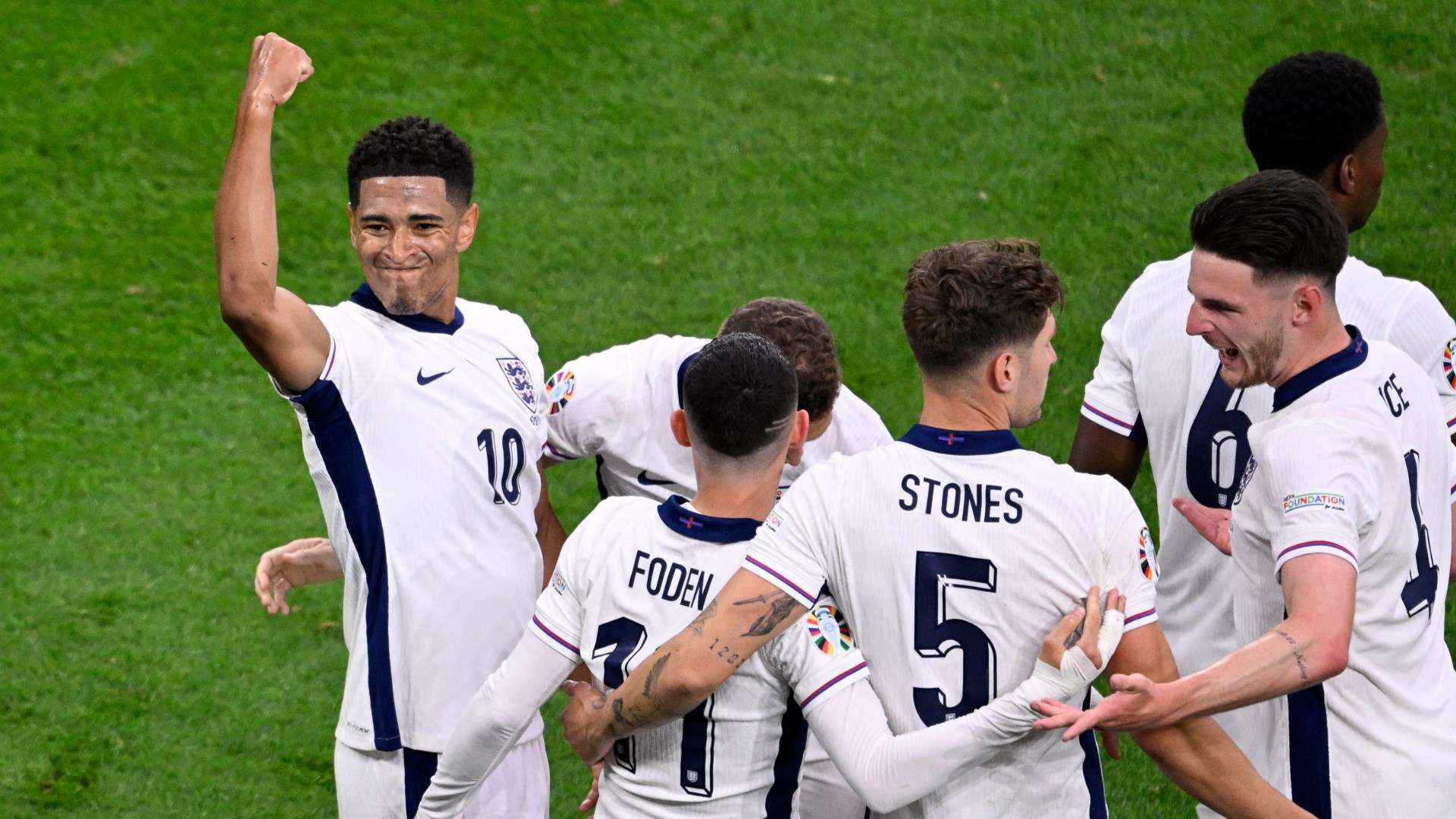 England players celebrating