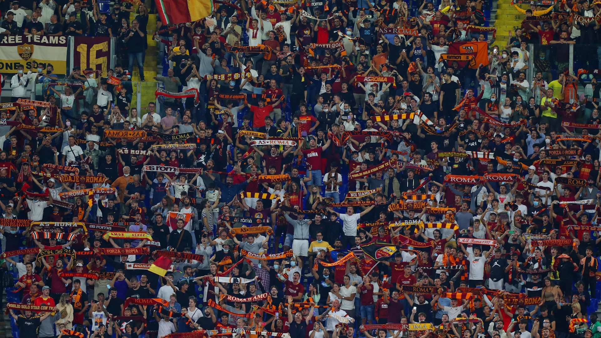 Roma fans Olimpico