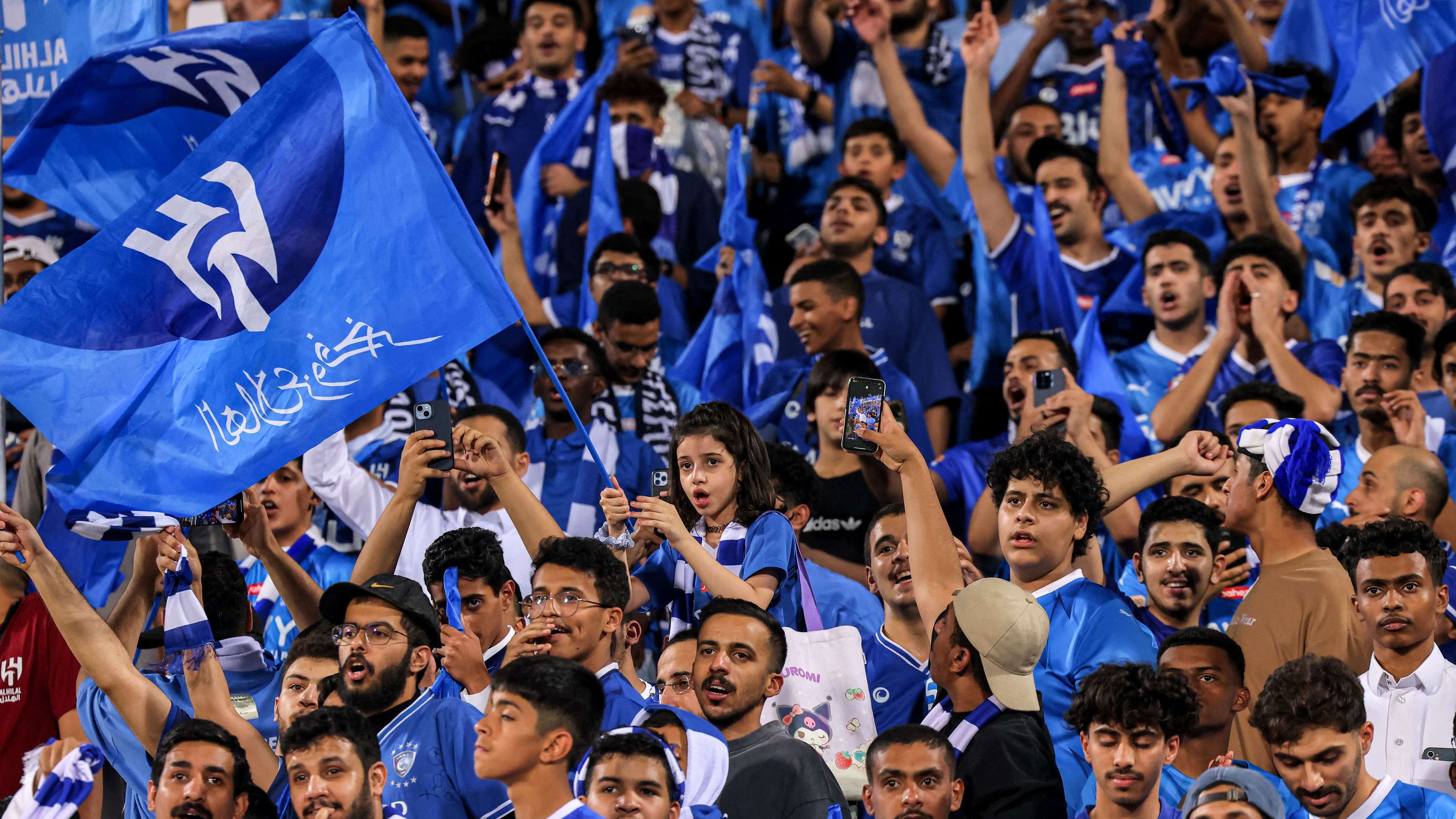 FBL-KSA-HILAL-HAZEM-FANS