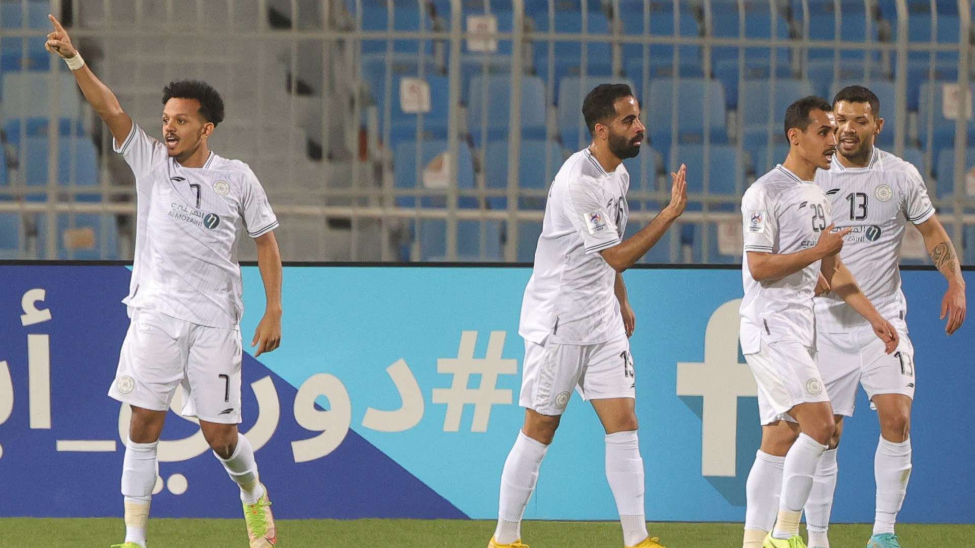 النصر يتخطى الرياض بهدف مانى فى الدورى السعودى.. فيديو 