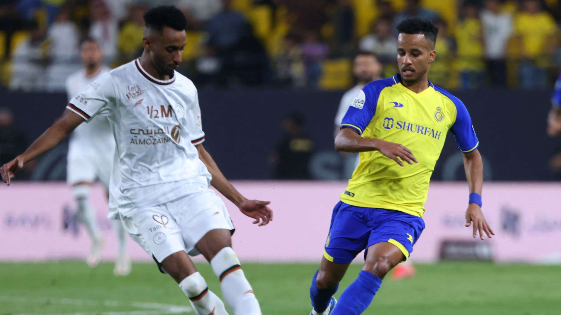 المهددون بالإيقاف من النصر عن لقاء الأهلي 