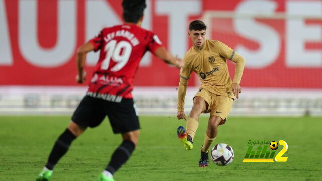 انطلاق الشوط الثاني بين الهلال والنصر 