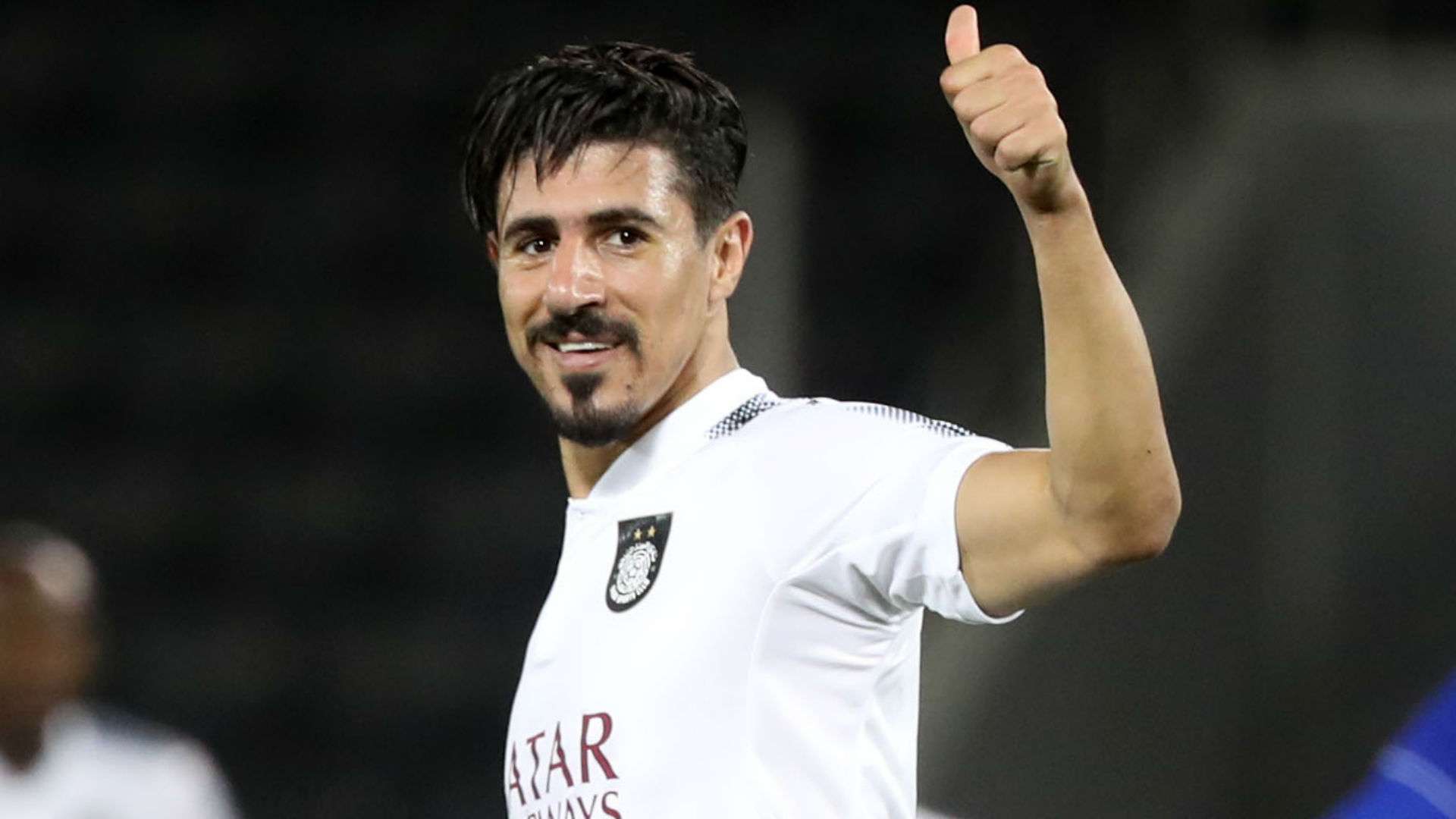 بايرن ميونخ ينافس الهلال على التعاقد مع برناردو سيلفا 