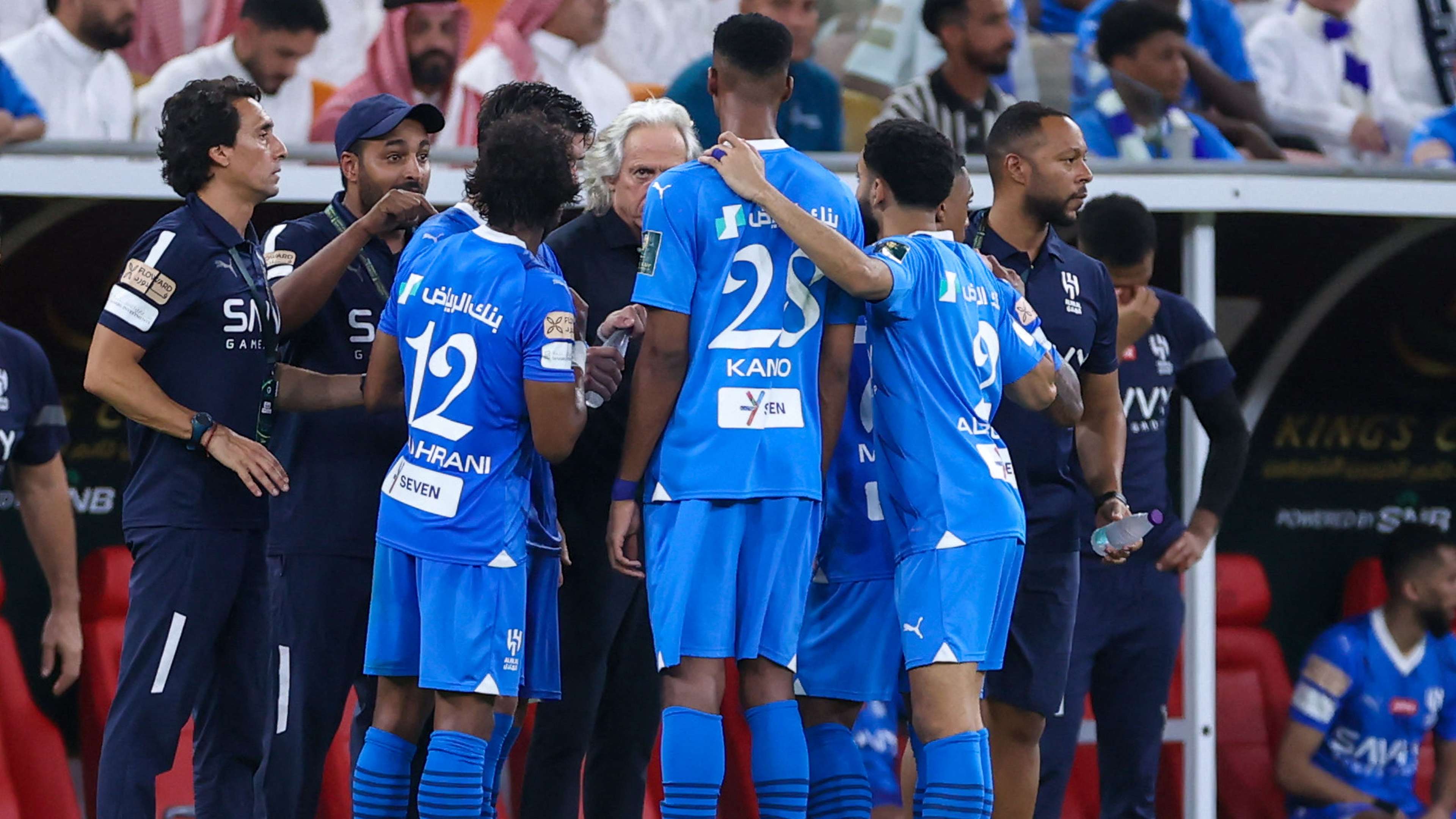 أرقام كوليبالي في فوز الهلال على ضمك 