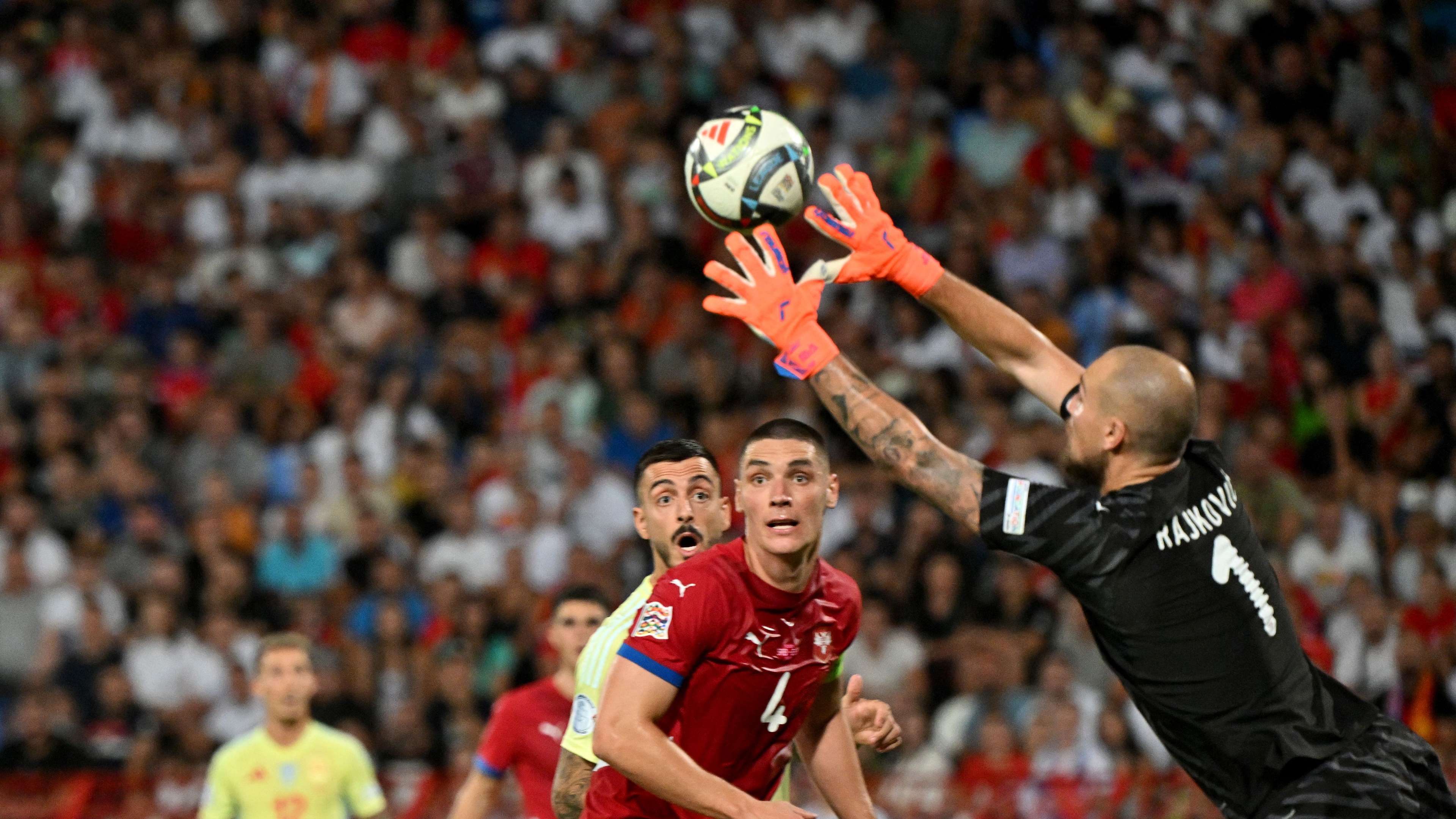 موسيالا يعيد رقمًا عمره 55 عامًا للدوري الألماني 