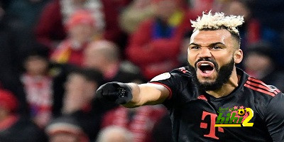 فيديو : محمد صلاح يتعرض لهجوم مفاجئ 