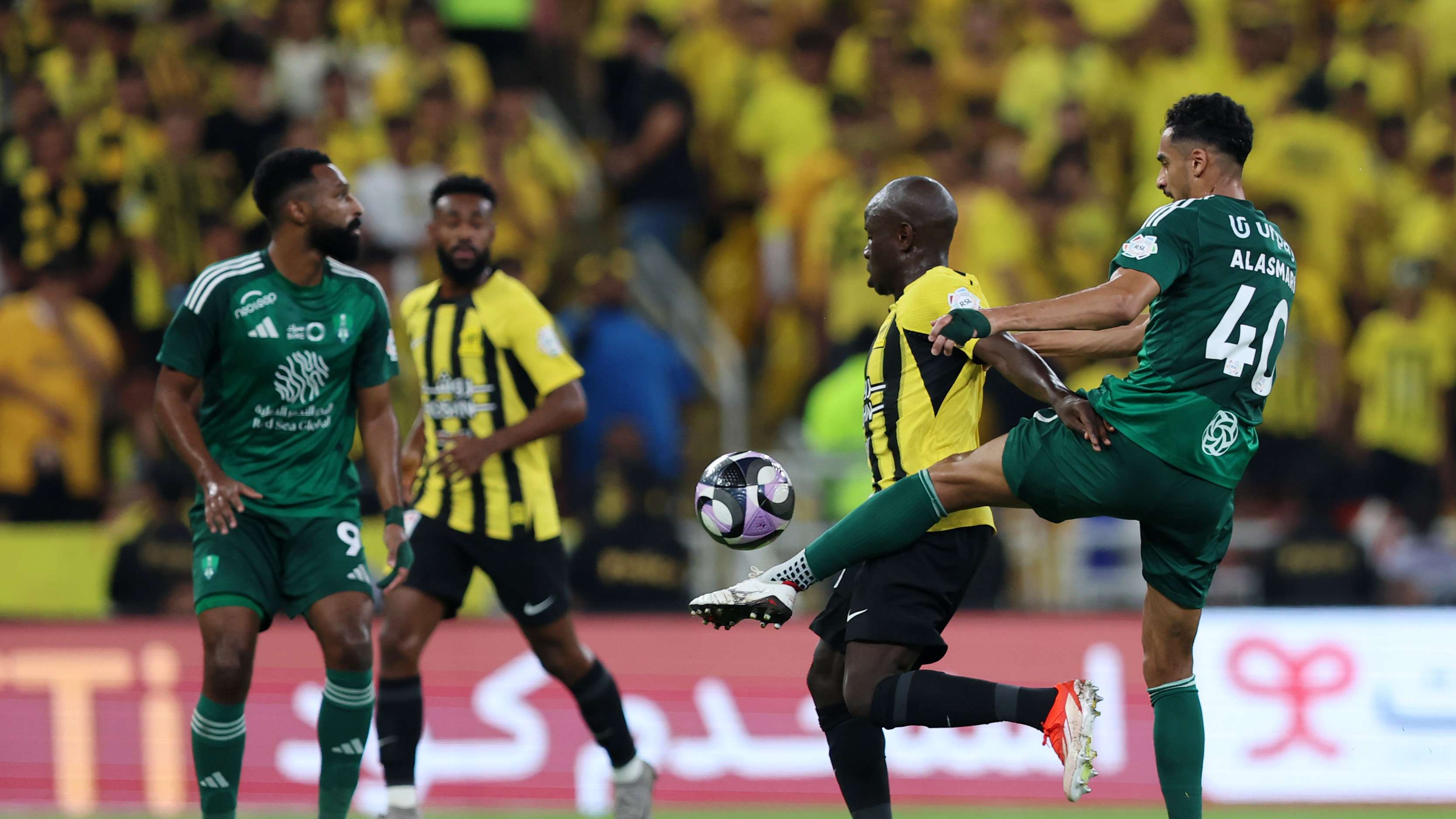 "لن أغلق الباب!" .. نجولو كانتي يرعب الاتحاد بعد تألقه مع منتخب فرنسا | 