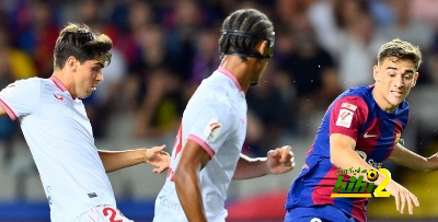 لاعب مانشستر سيتي يتحدث عن لقاء برشلونة 