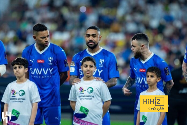 البليهي حديث العالم … هل نجم الهلال أفضل مدافع سعودي؟ 