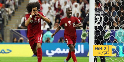 محمد صلاح على مقاعد بدلاء ليفربول أمام مانشستر سيتي 