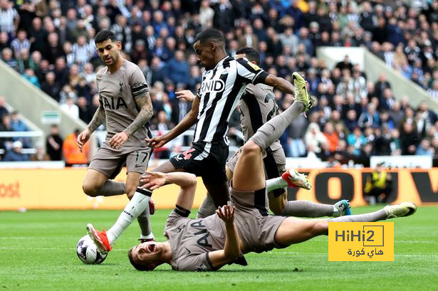 "لسنا في حاجة لمدرب صاحب حجج" .. معارضة لتعاقد الاتحاد مع زين الدين زيدان! | 