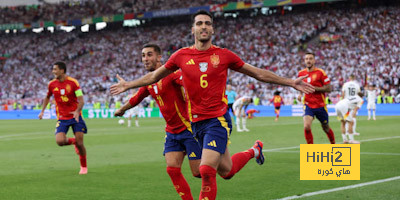 بعد اقترابه من الرحيل.. مدافع برشلونة يغيب عن المران 