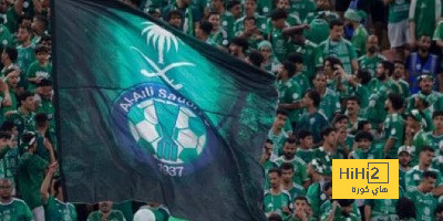 سبب قيام لاعبوا الأهلي بهذا التصرف قبل مباراة الشباب 