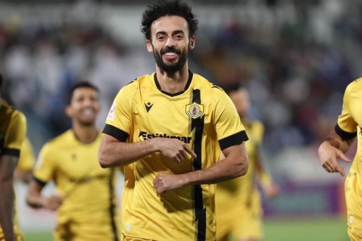 فيديو من وصول فريق ليستر ملعب الاتحاد قبل لقاء مانشستر سيتي 