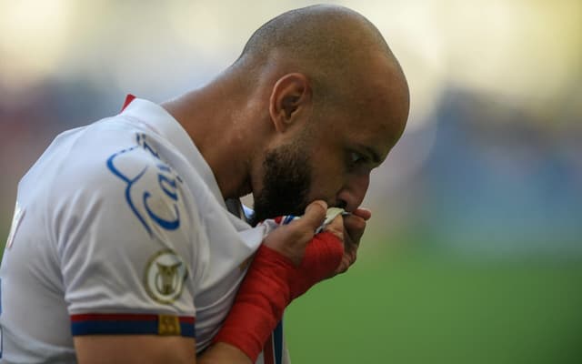 لماذا أصر ريال مدريد على موقفه من رونالدو رغم طلب الأخير المتكرر بالعودة ؟ 