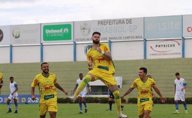 ترتيب الدوري الأوروبي.. صدارة ثلاثية ببصمة مرموش  | يلاكورة 