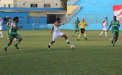 عين كاسيميرو .. لا ترى مانشستر يونايتد! 