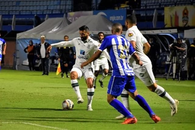 أرسنال يتفوق على مان يونايتد 1-0 فى الشوط الأول بالدوري الإنجليزي.. فيديو 