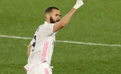 هالاند الجديد.. عمر مرموش على رادار مانشستر سيتي - Scores 