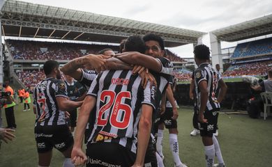 متجاهلًا قرار مدرب المغرب .. عبدالرزاق حمدالله يخرج بأول تعليق على سقوط الاتحاد التاريخي أمام النصر | 