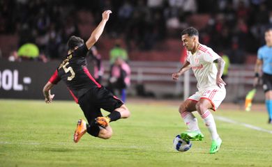 تاريخ مواجهات الاتحاد أمام ضمك في الدوري السعودي 