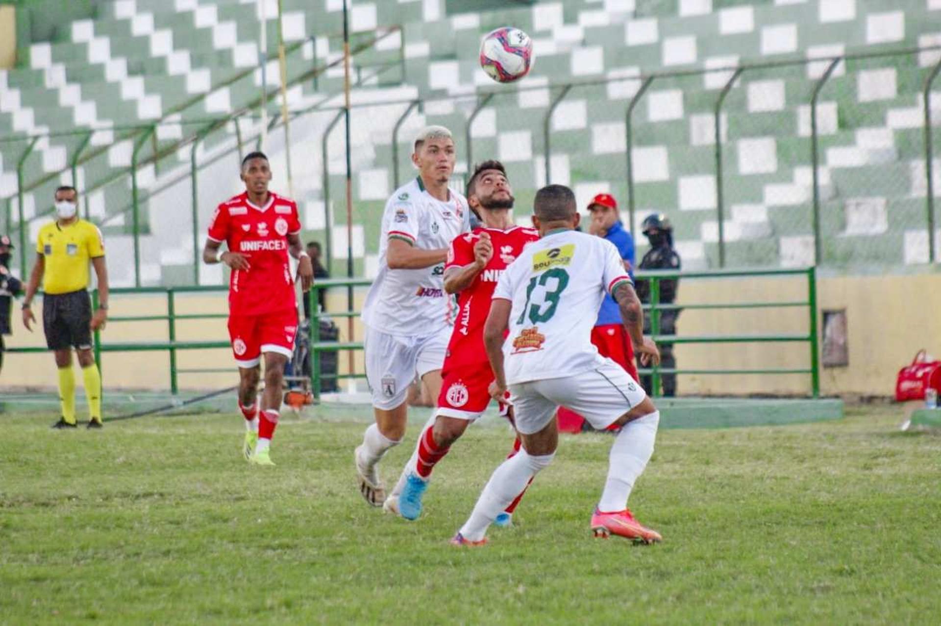 صلاح محسن يتحدث عن.. عرض الزمالك.. ومغادرة الأهلي | يلاكورة 