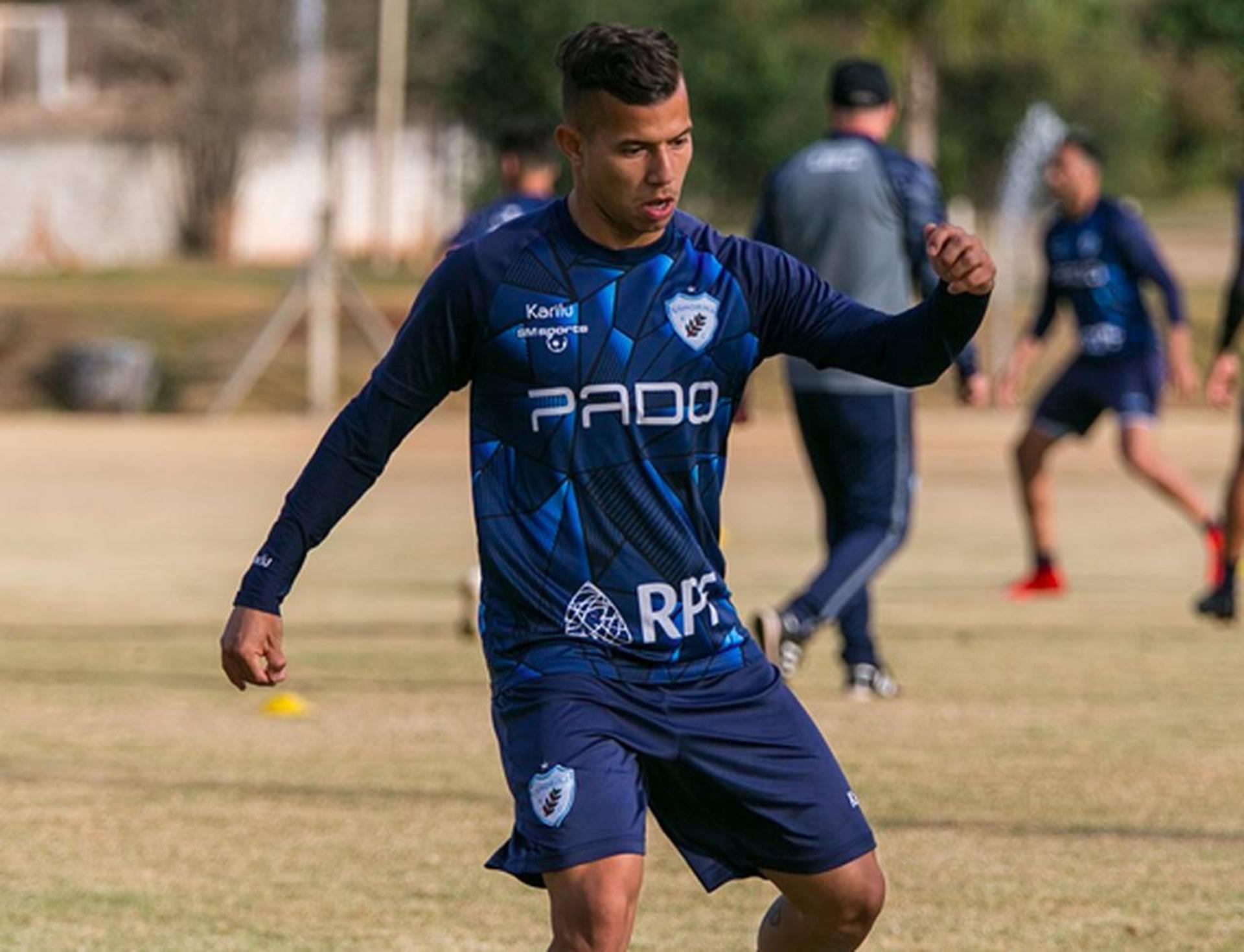 إلى ماذا يخطط جاياردو؟ .. قرار مفاجئ من مدرب الاتحاد تجاه رومارينيو وكانتي قبل كلاسيكو الهلال | 