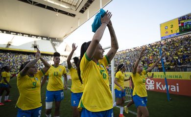 النصر يخوض تدريباته بدون حارس مرمى 