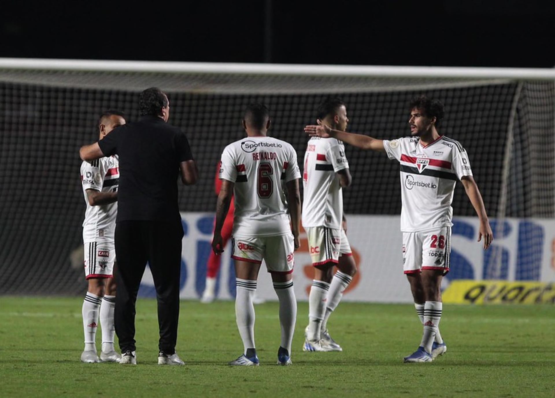 رونالدو وماني يسجلان في تقدم النصر ضد العروبة بالشوط الأول.. فيديو 