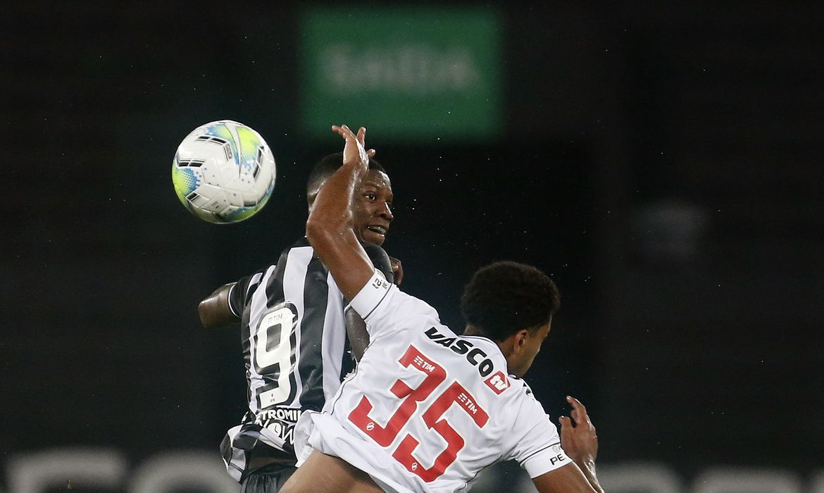 ناصر منسي.. بطل لن تنساه جماهير الزمالك | يلاكورة 