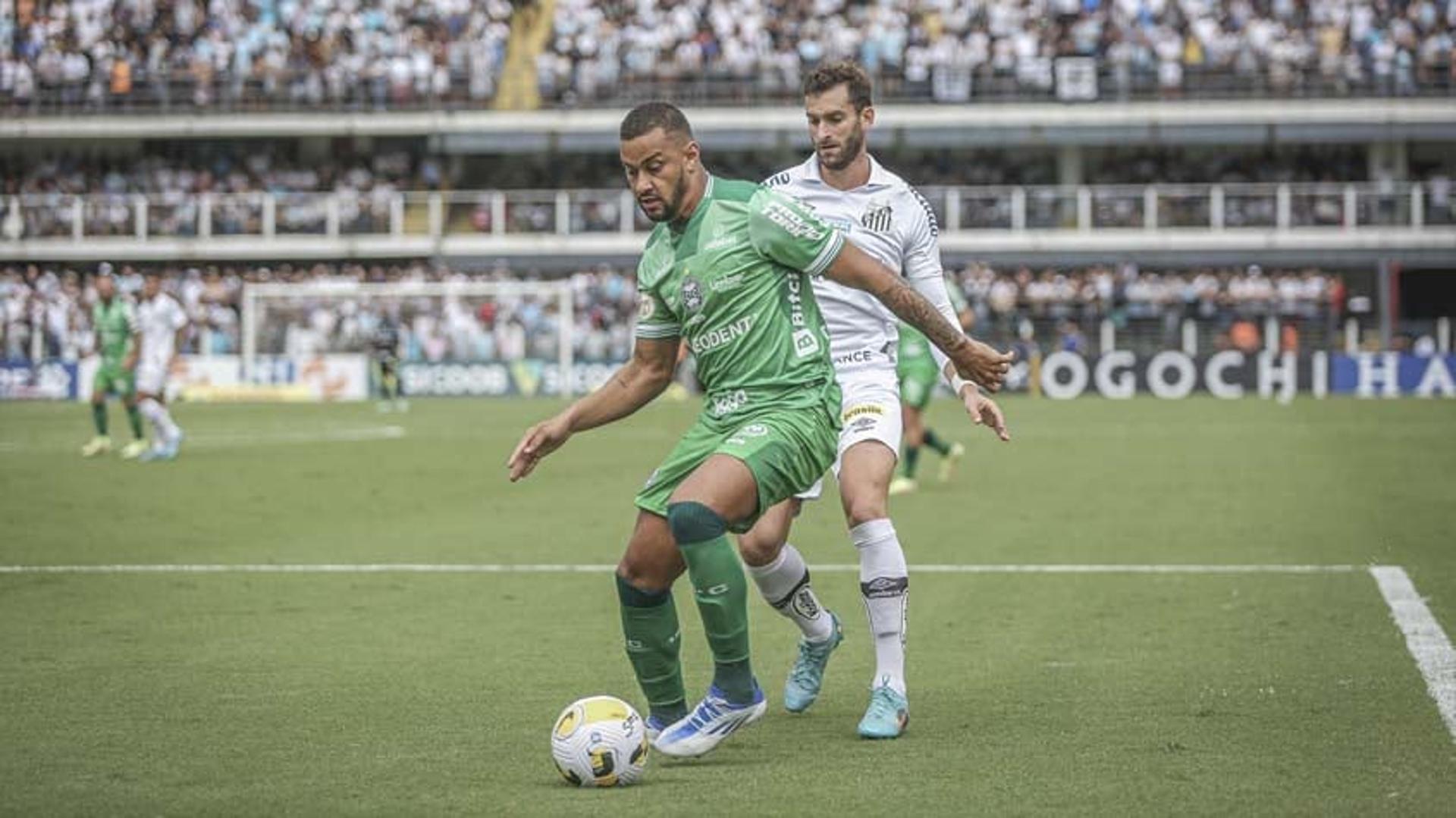 لاعب الريال بديل كوادرادو على رادار اليوفينتوس 