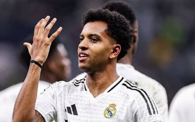 نظرة ريال مدريد لـ خورخي مينديز حاليا 