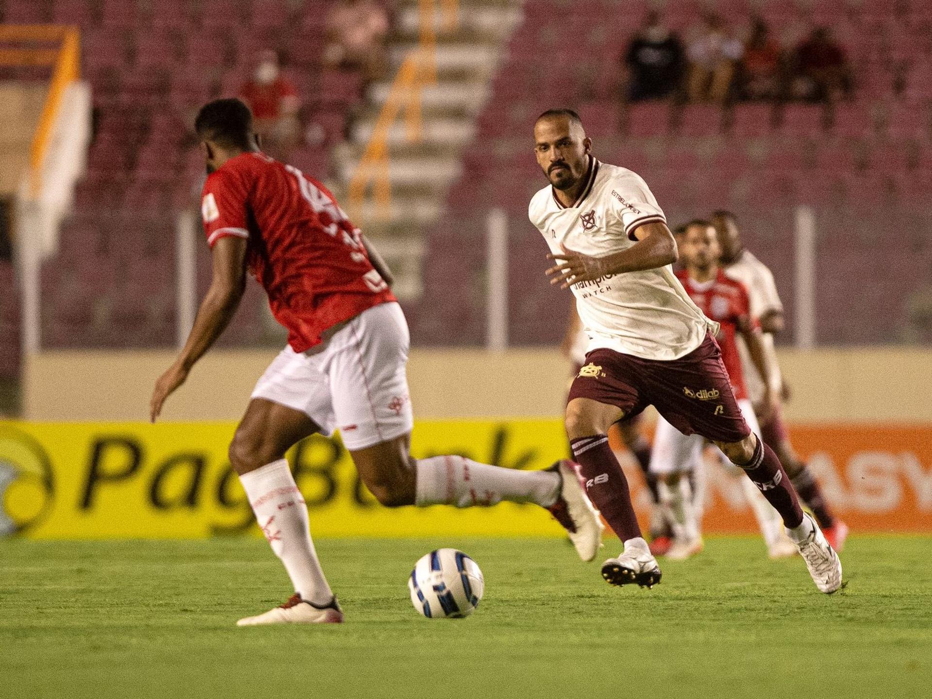 حل جوردي فاري لإنقاذ برشلونة ليس مثاليا ..! 