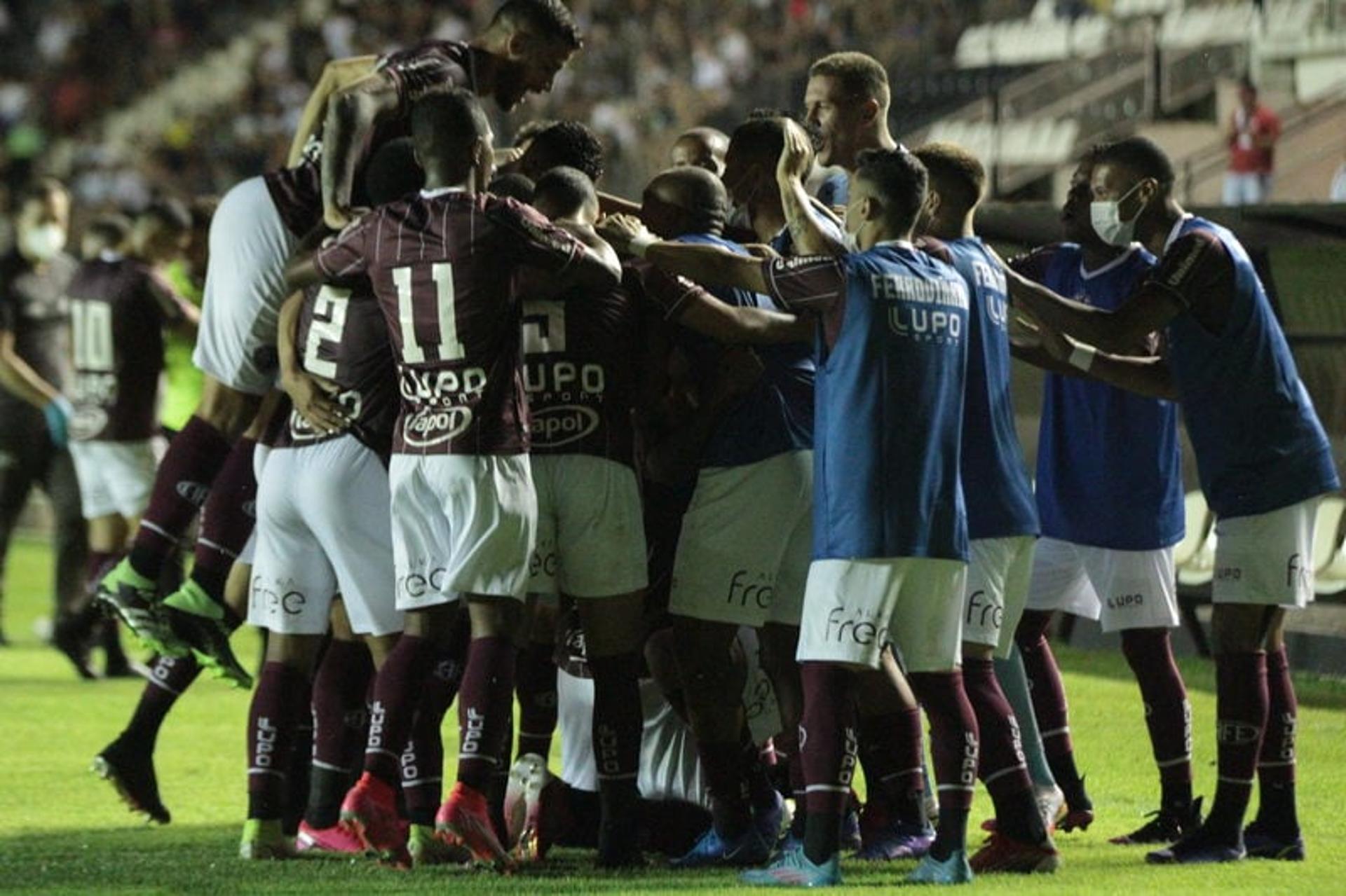 شقيقة كريستيانو رونالدو تُهين صحفيًا بسبب الهلال! - Scores 