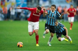 لاعب قادش : قادرون على هزيمة برشلونة 