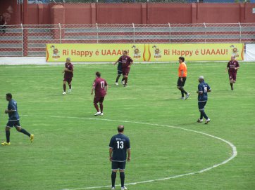 كم نقطة يحتاج الهلال للفوز بالدوري؟ 